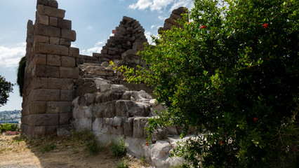 Fototapeta premium Historical walls of the fortress in Bodrum. historical fortification located in the port city .