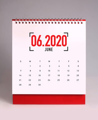 Simple desk calendar 2020 - June