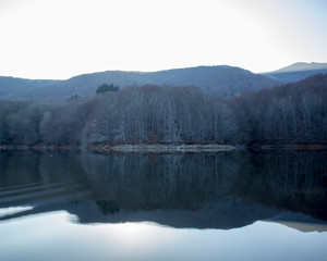 Lake and relax in the mountains