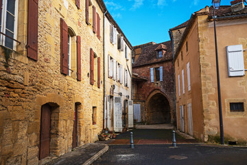 Fototapeta na wymiar Vieux village médiéval