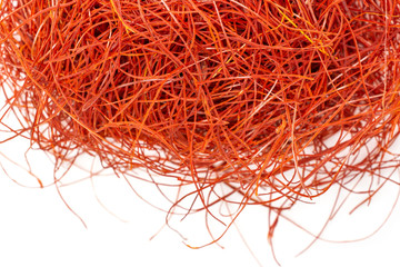 Naklejka premium Lot of whole bright red chili pepper threads flatlay isolated on white background