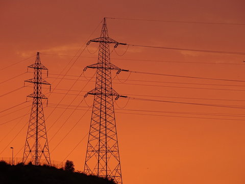 torres electricas de alta tension at