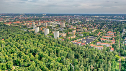 Blick auf das Falkenhagener Feld in Berlin