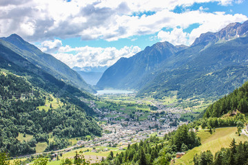 Naklejka na ściany i meble Switzerland Valley