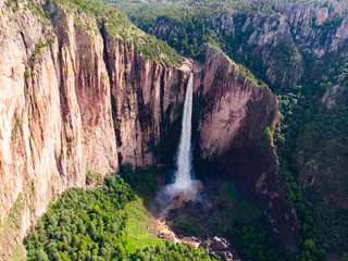 cascada chihuahua agua 