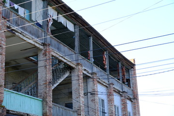  Elements and details of building facades