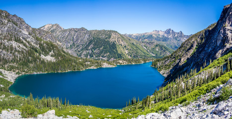 Lake in North Cascade Mountains