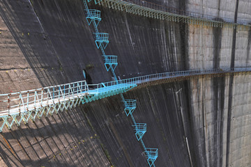 【富山県 日本の観光名所】日本最大級の黒部ダム
