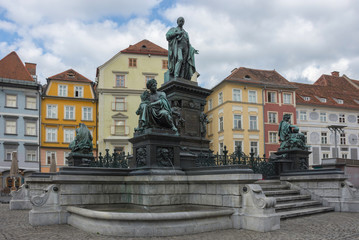 Obraz premium Erzherzog Johann fountain at Hauptplatz (main square), in Graz, Styria region, Austria.