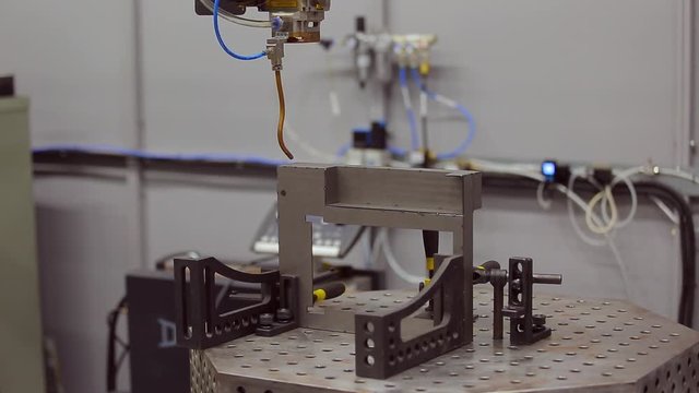Process of laser surface treatment of metals. Laser thermal hardening