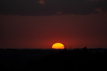 Sonnenuntergang in rot
