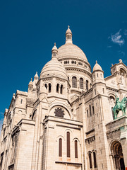 Fototapeta na wymiar Famous Sacre Coeur Cathedral in Paris