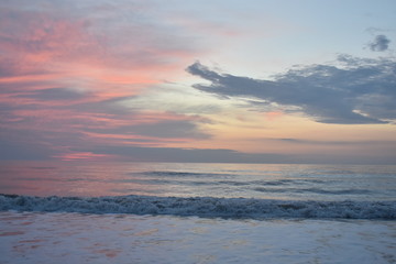 Fototapeta na wymiar Early Morning Beach