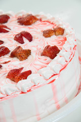 Torta bolo de morango