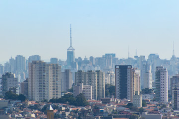 Fototapeta premium view of paulista avenue from metropole sao paulo