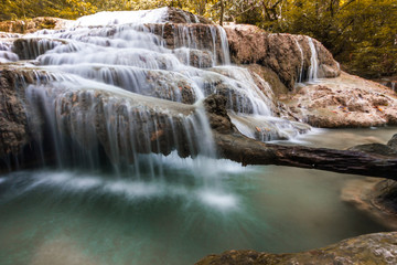 Fototapeta premium Beautiful Erawan Waterfall, Erawan National Park 