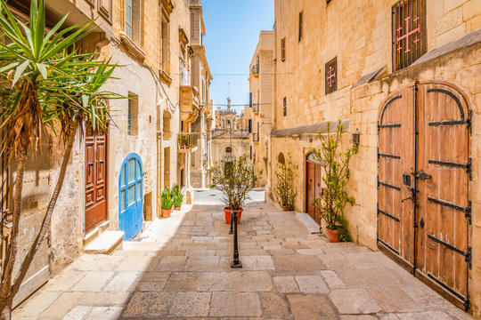 Narrow street in city centre of Valletta, Malta.