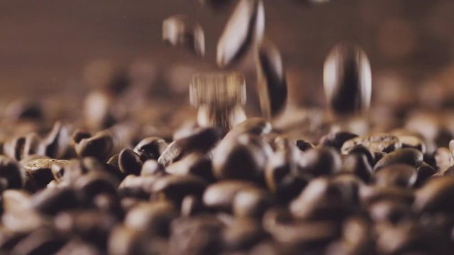coffe beans slow motion