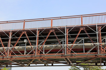 Metal pipe and steel stents