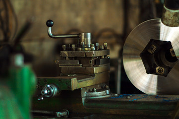 repair of knives for the recycling and disposal of old rubber waste rubbish