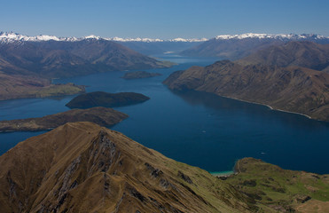 Naklejka na ściany i meble The famous view from the Roy's Peak at the Lake Wanaka and the mountains in New Zealand