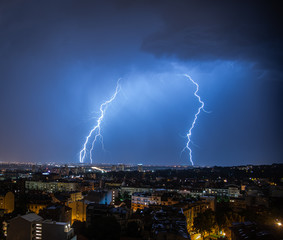 Lightning strikes city