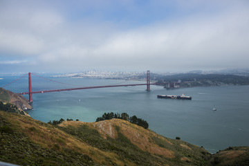 Fototapeta premium golden gate bridge in san francisco