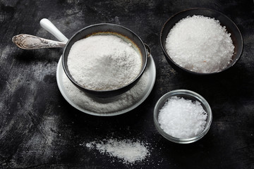 Regular Table Salt and Sea Salt