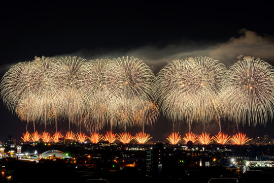 長岡花火 Images Browse 333 Stock Photos Vectors And Video Adobe Stock