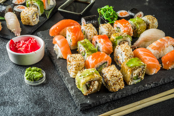  Different sushi mixed set