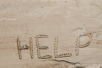 Help me the inscription on the sand. Please help me. On a tropical beach