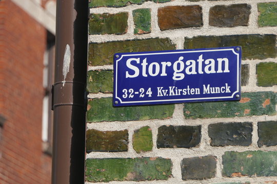 Stra&szlig;enschild Storgatan Halmstad