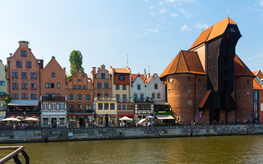 Fototapeta na wymiar Beautiful day of Motlawa river embankment in historical part of Gdansk
