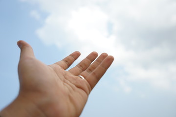 hand to sky