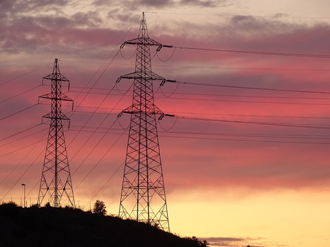 torres electricas de alta tension at
