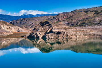 Embalse de Beninar