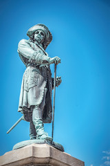 Karlskrona Stotorget Statue Best Angle