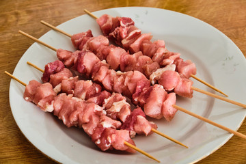 Raw souvlaki on plate