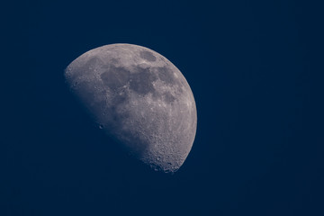 Moon © Alberto