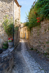 Rue d'un village en France