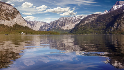 beautiful view to the Hallstätter See (Hallstatt Lake) in Austria