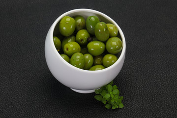 Green Campo Real olives in the bowl