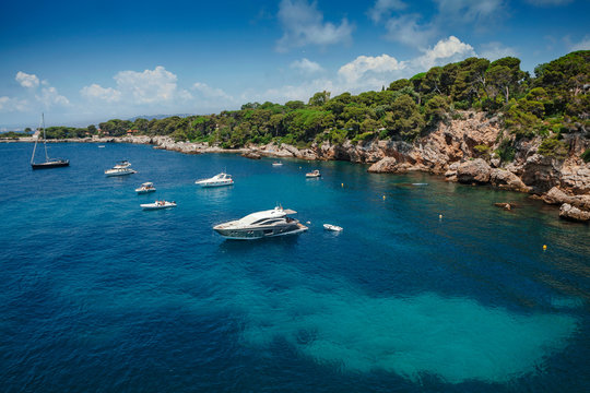 Swimming area Cap d'Antibes hiking trail, France