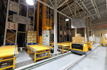 Modern automation of warehouse production in China.