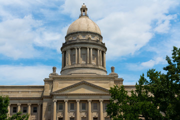 Fototapeta na wymiar Kentucky State Capitol Building