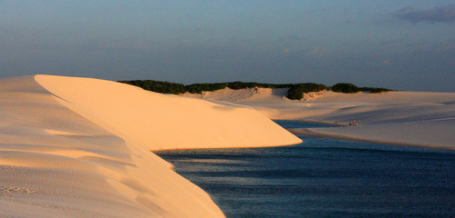 Fototapeta na wymiar Lencois Maranhenses National Park in Brazil north Atlantic coast