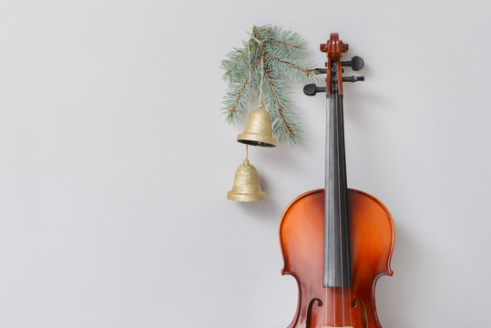 Violin christmas sale