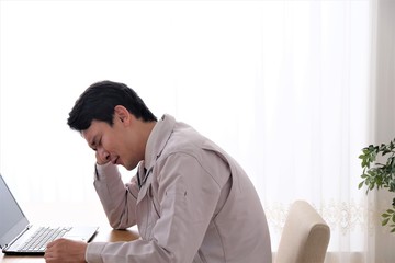 作業着を着た男性　ポートレート