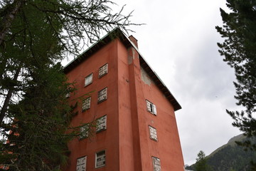 Südtirol, Martell, Matrtelltal, Lost Place, Hotel, Paradiso, Val Martello, Fenster, baufällig,...