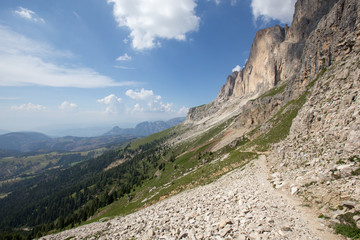 view of Gruppo del Catinaccio Rosengarten Group Dolomites, Italy, Hirzelweg